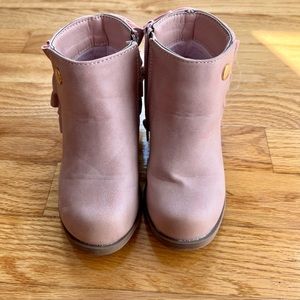 Nicole Miller Pink Blush Booties Size 7